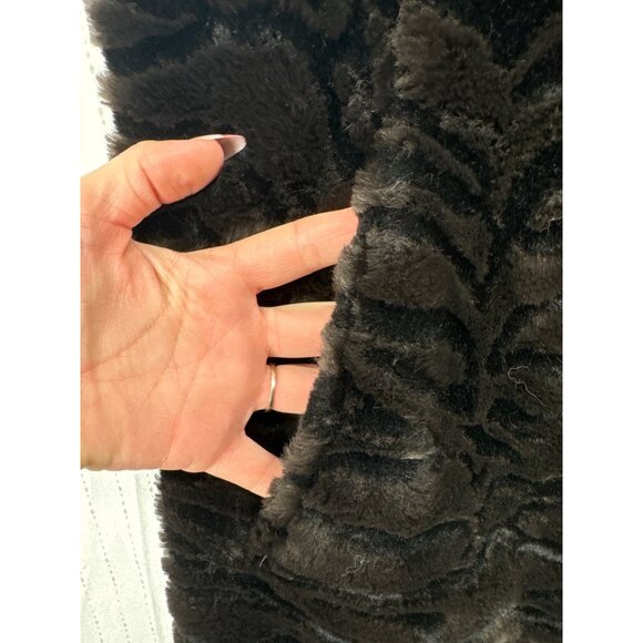 Nana Creations Womens Faux Fur Vest Sz M Brown Striped LongLine Pockets MobWife - Picture 2 of 8